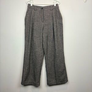 Reitmans Women's Gray Pinstripe Trousers